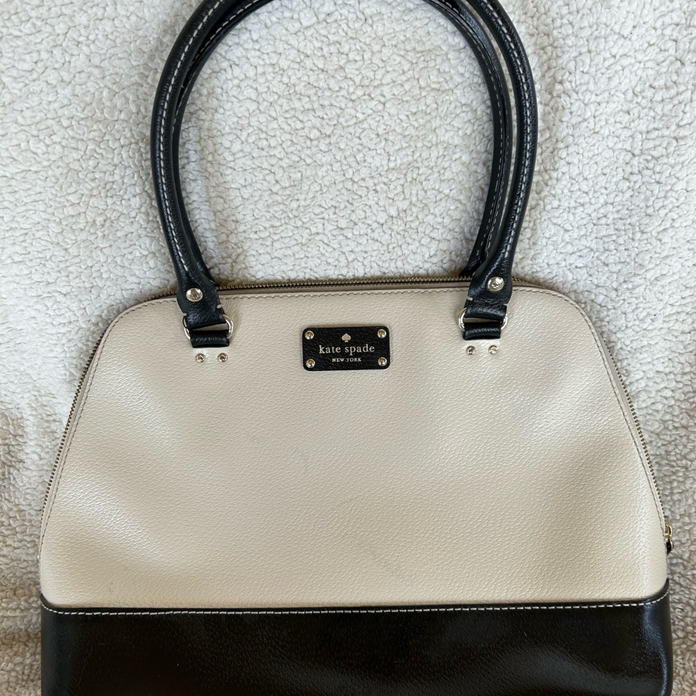Kate Spade, black/cream coloured purse, excellent condition, hardly used